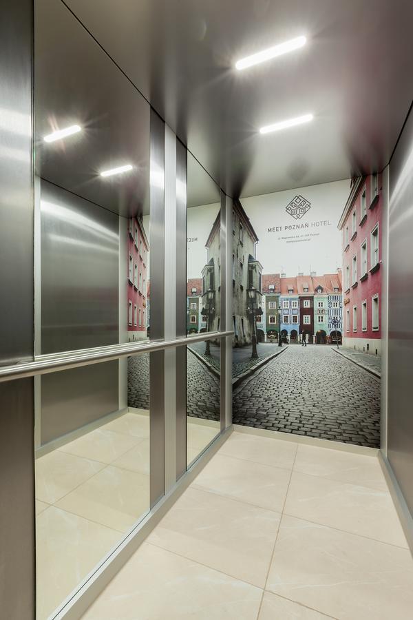 Meet Poznan Hotel Exterior photo